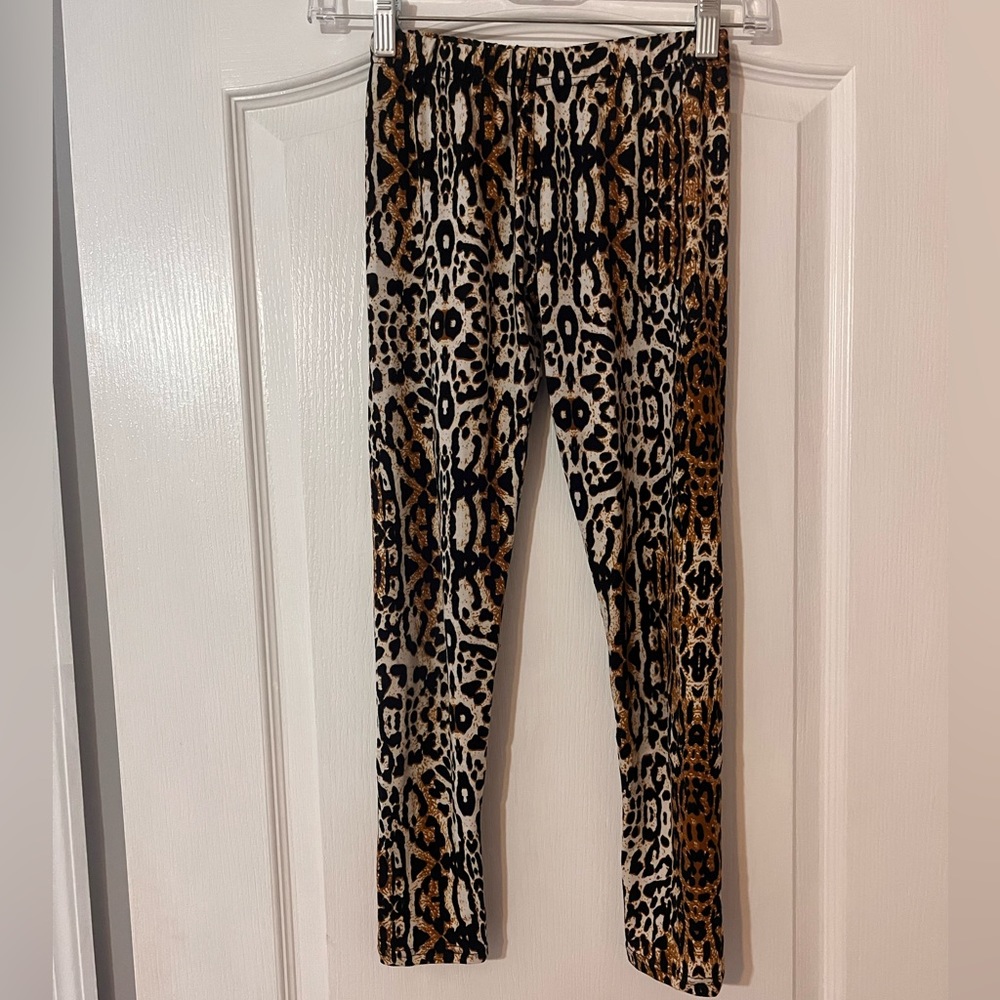 Cheeta print leggings